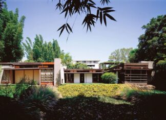 Дом Шиндлера (Schindler-Chace House) Schindler-Chace House