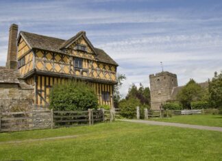 Stokesay Castle
